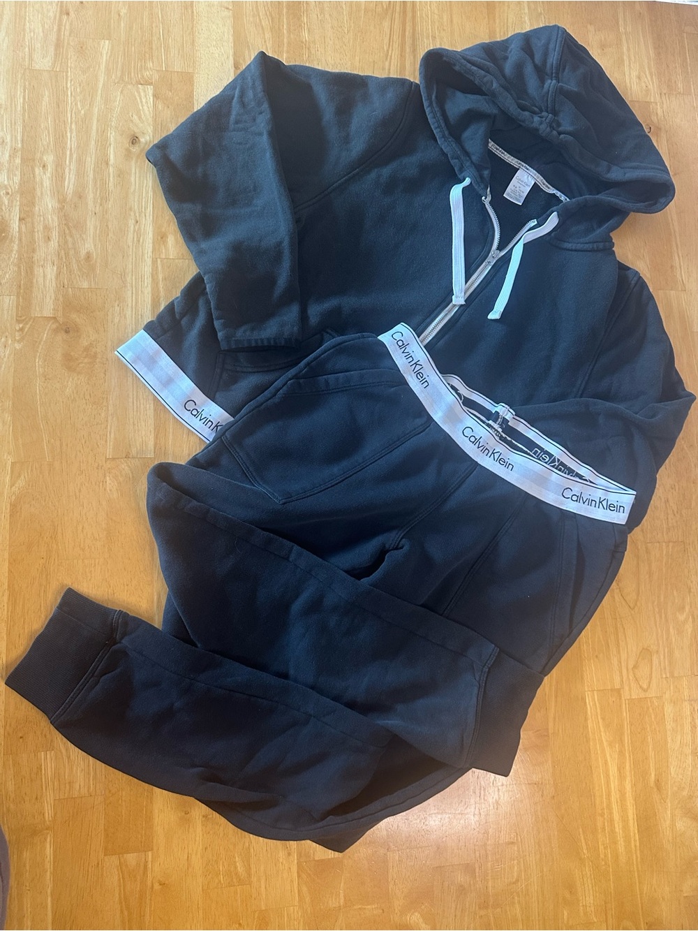 Calvin Klein Track Suit/Lounge wear. Hoodie and pants.